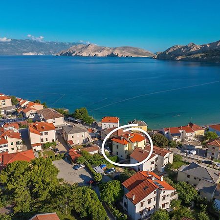 Studio Apartments Cavrak With Terrace Baška Exteriör bild